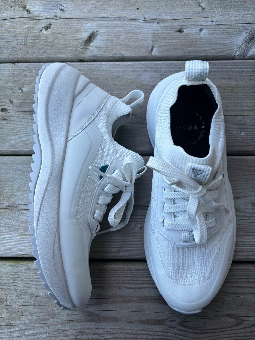 Women's 8 Vessi Vessis Stormburst Low Top White Running Shoes Sneaker Waterproof